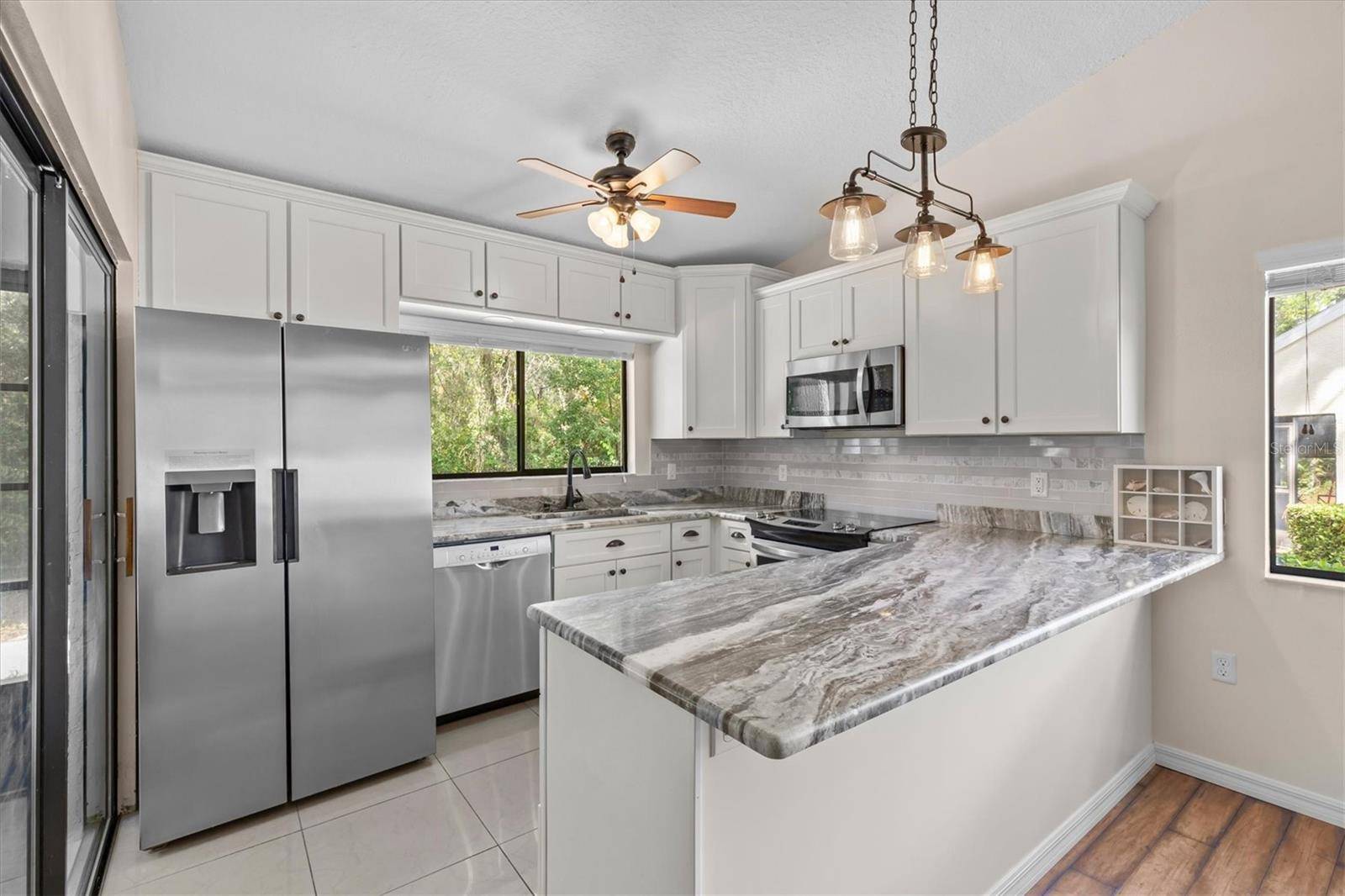 8015 PICKETTS CT, Weeki Wachee, FL 34613