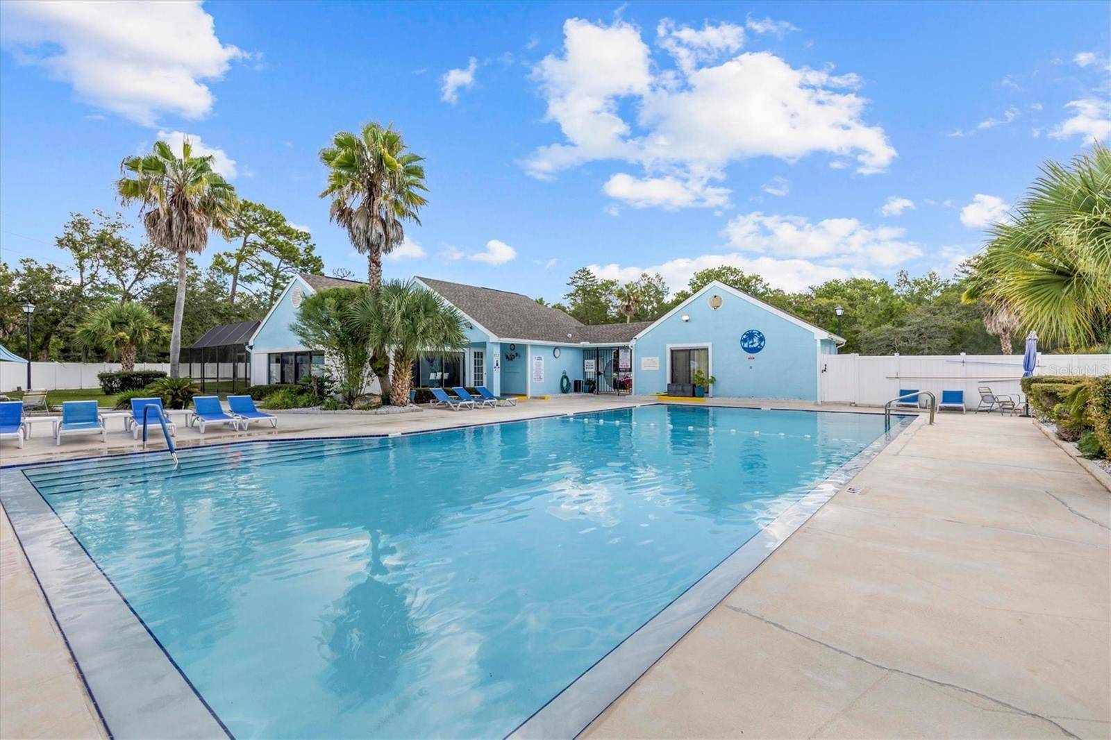 8015 PICKETTS CT #00, Weeki Wachee, FL 34613
