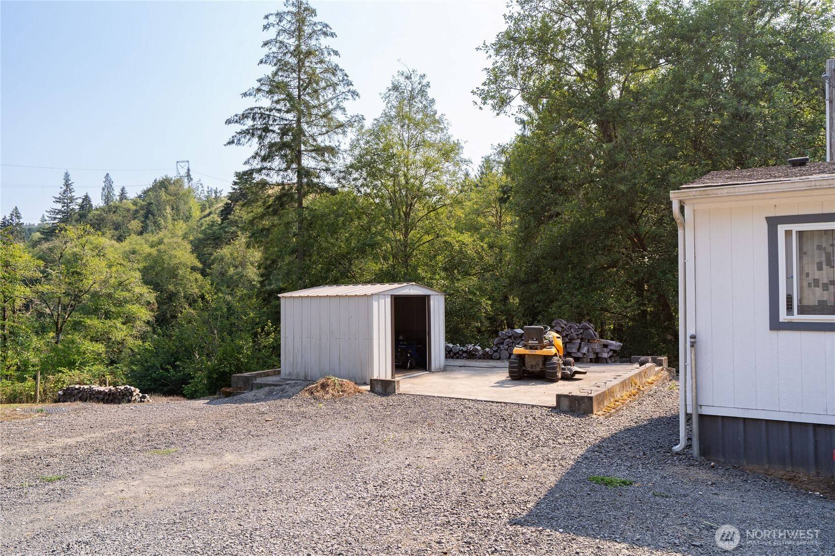 420 Proffitt RD, Centralia, WA 98531