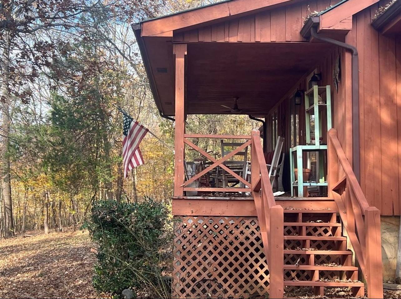 90 Dot Rd, Adairville, KY 42202