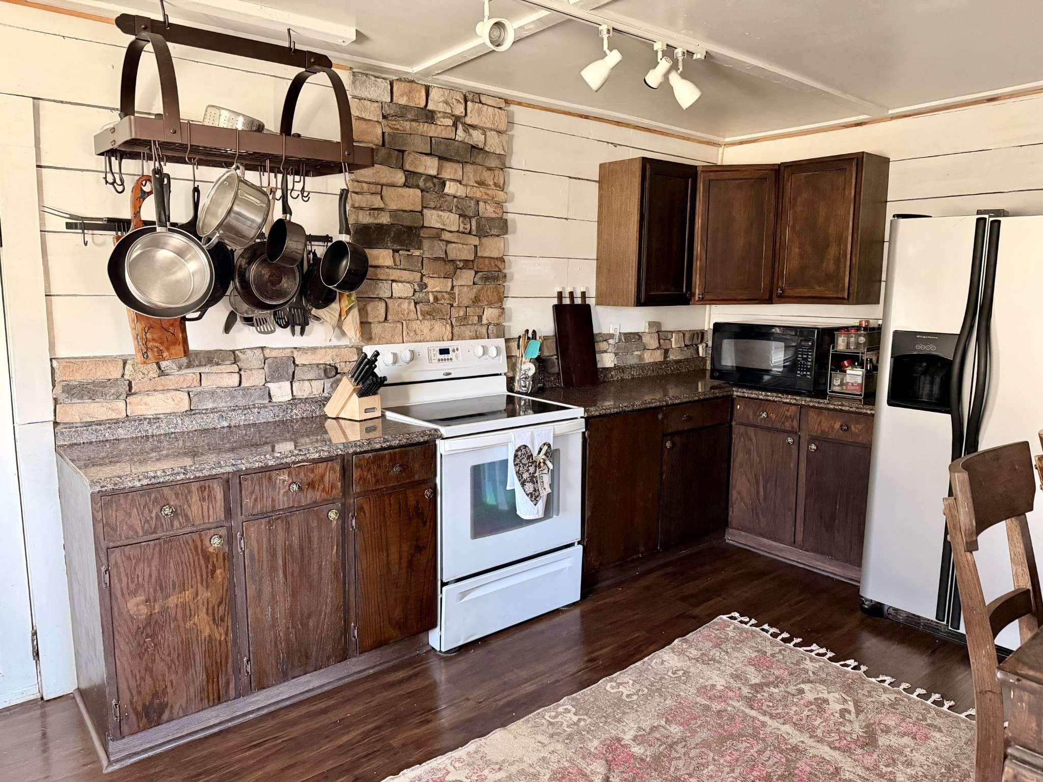 310 High St, Alexandria, TN 37012