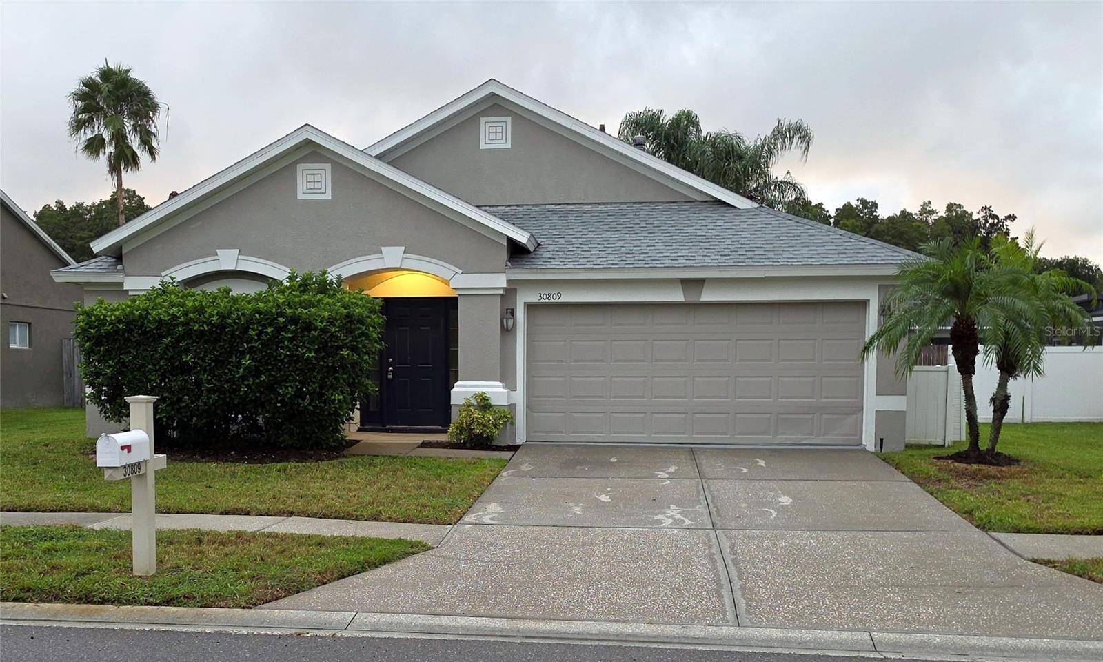 30809 BURLEIGH DR, Wesley Chapel, FL 33543