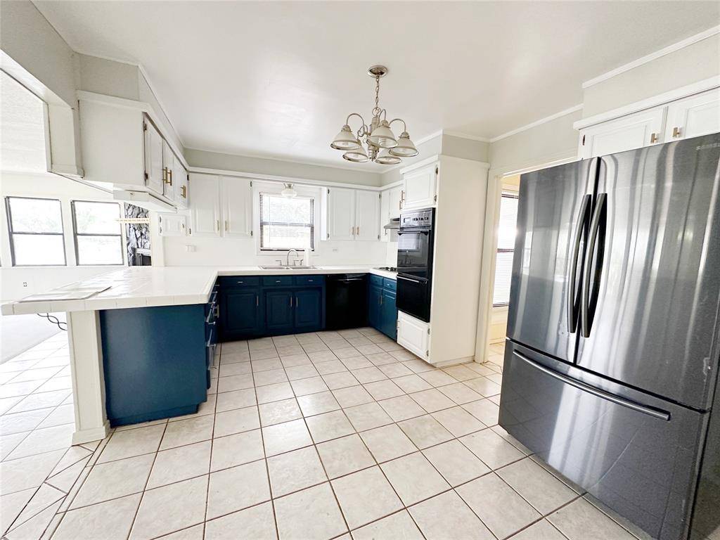 612 N Main Street, Graford, TX 76449