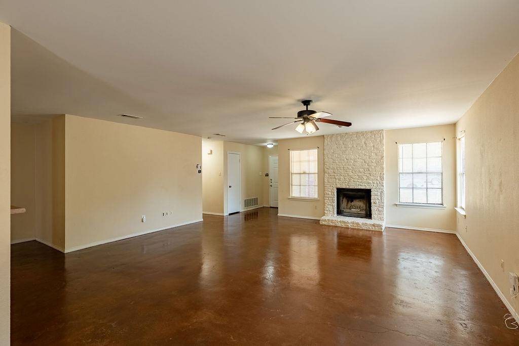 2403 Monarch DR, Austin, TX 78748