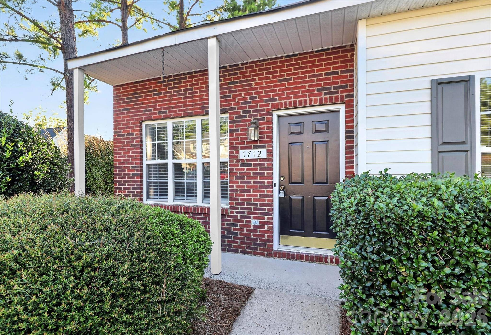 1712 Pergola PL, Charlotte, NC 28213