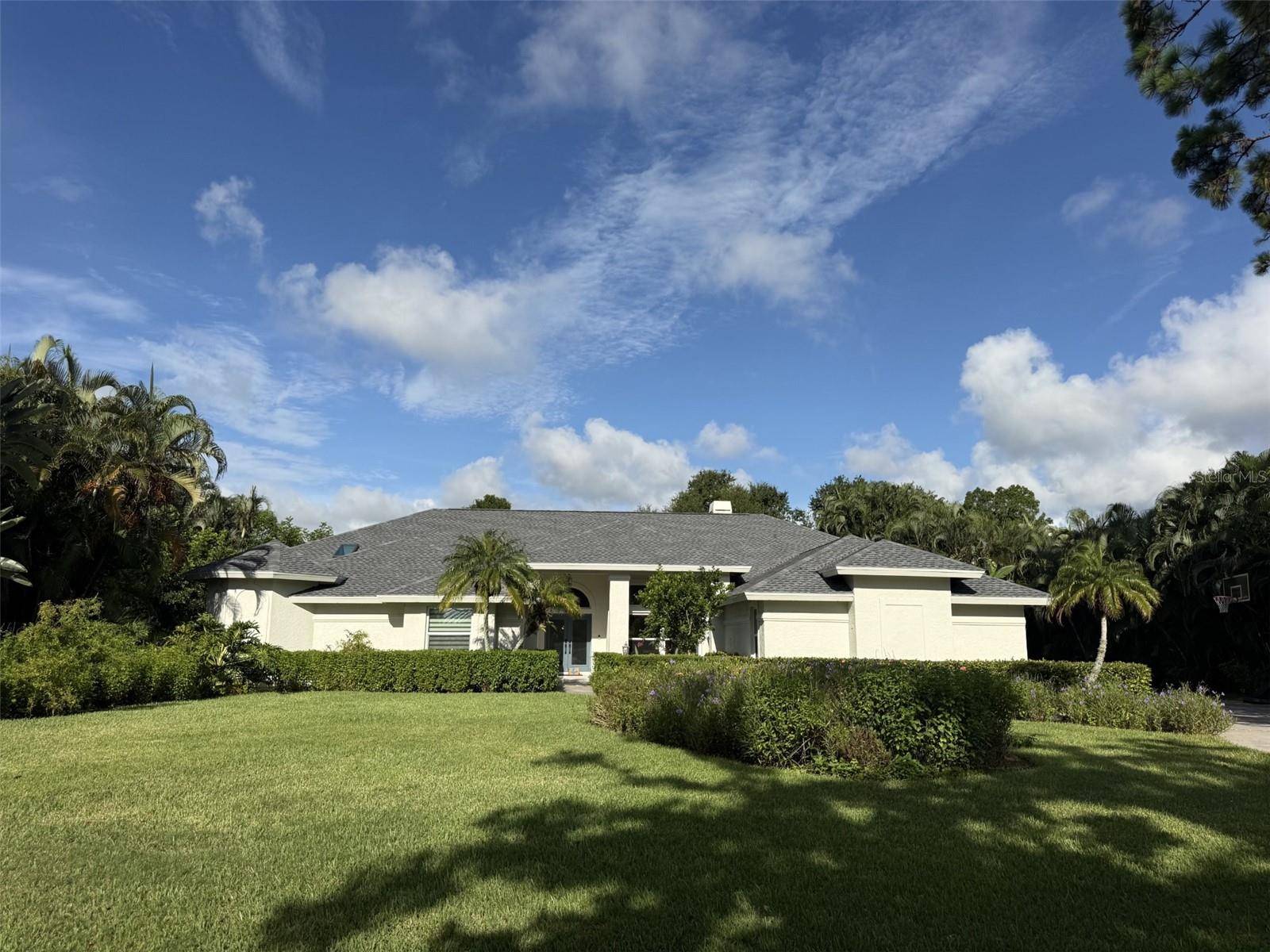 5006 COCO PLUM WAY, Sarasota, FL 34241