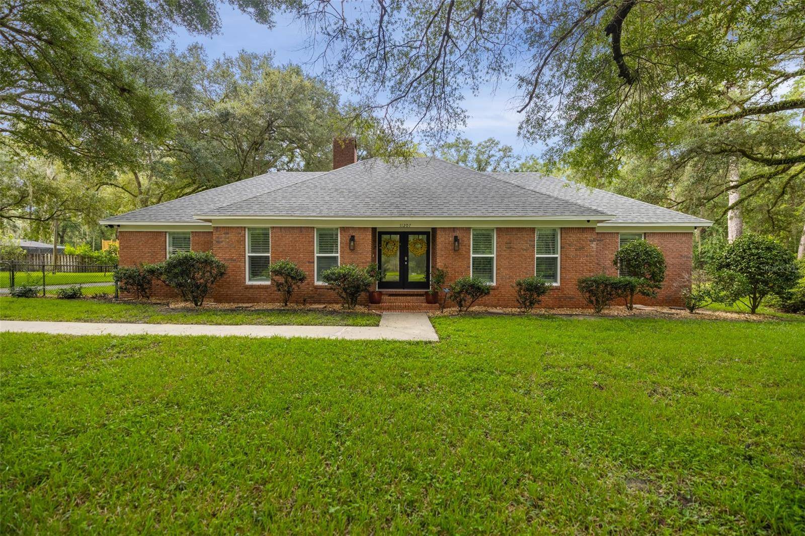 11207 NW 14TH AVE, Gainesville, FL 32606