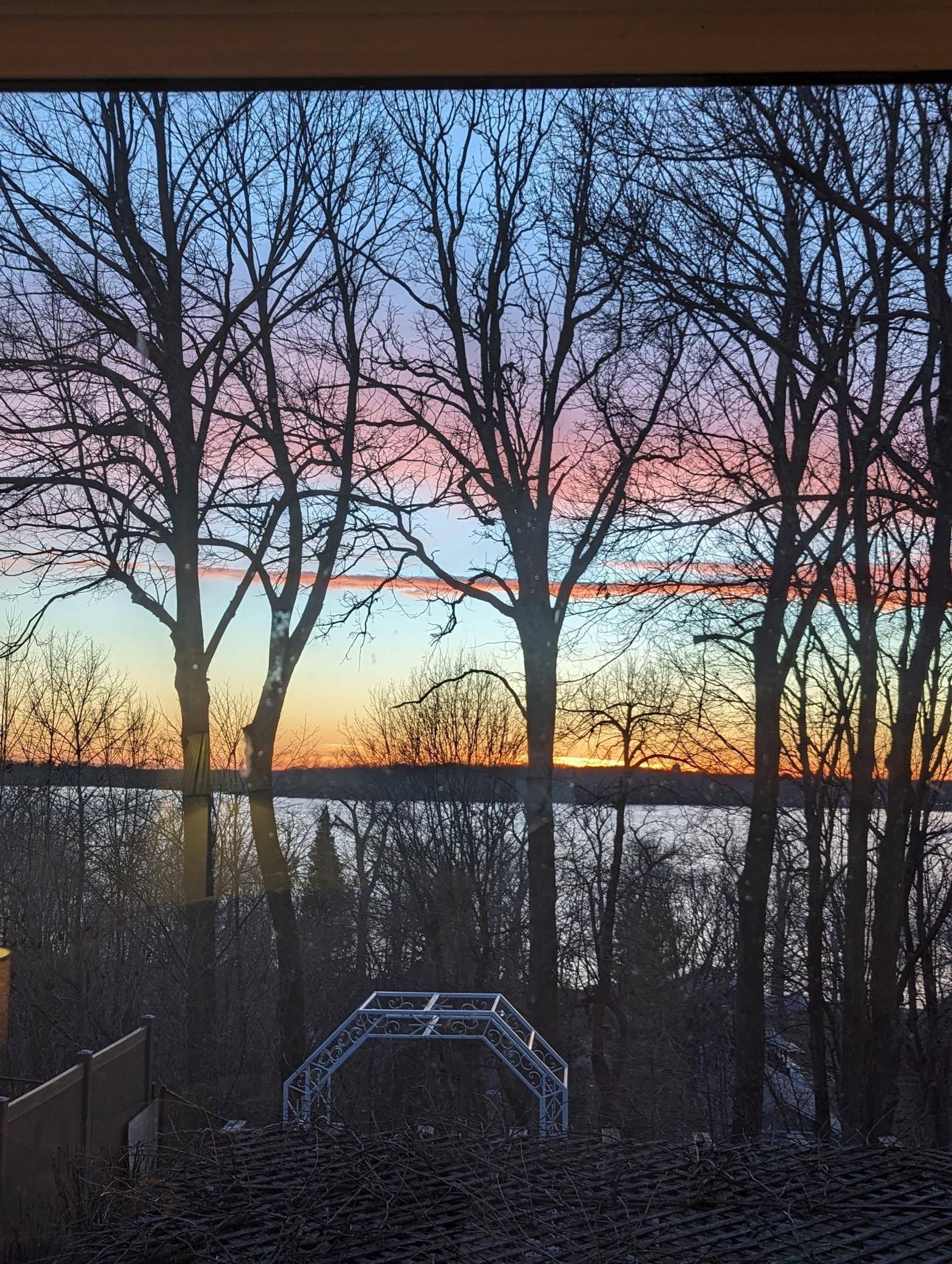 3045 Dundee LN, Mound, MN 55364