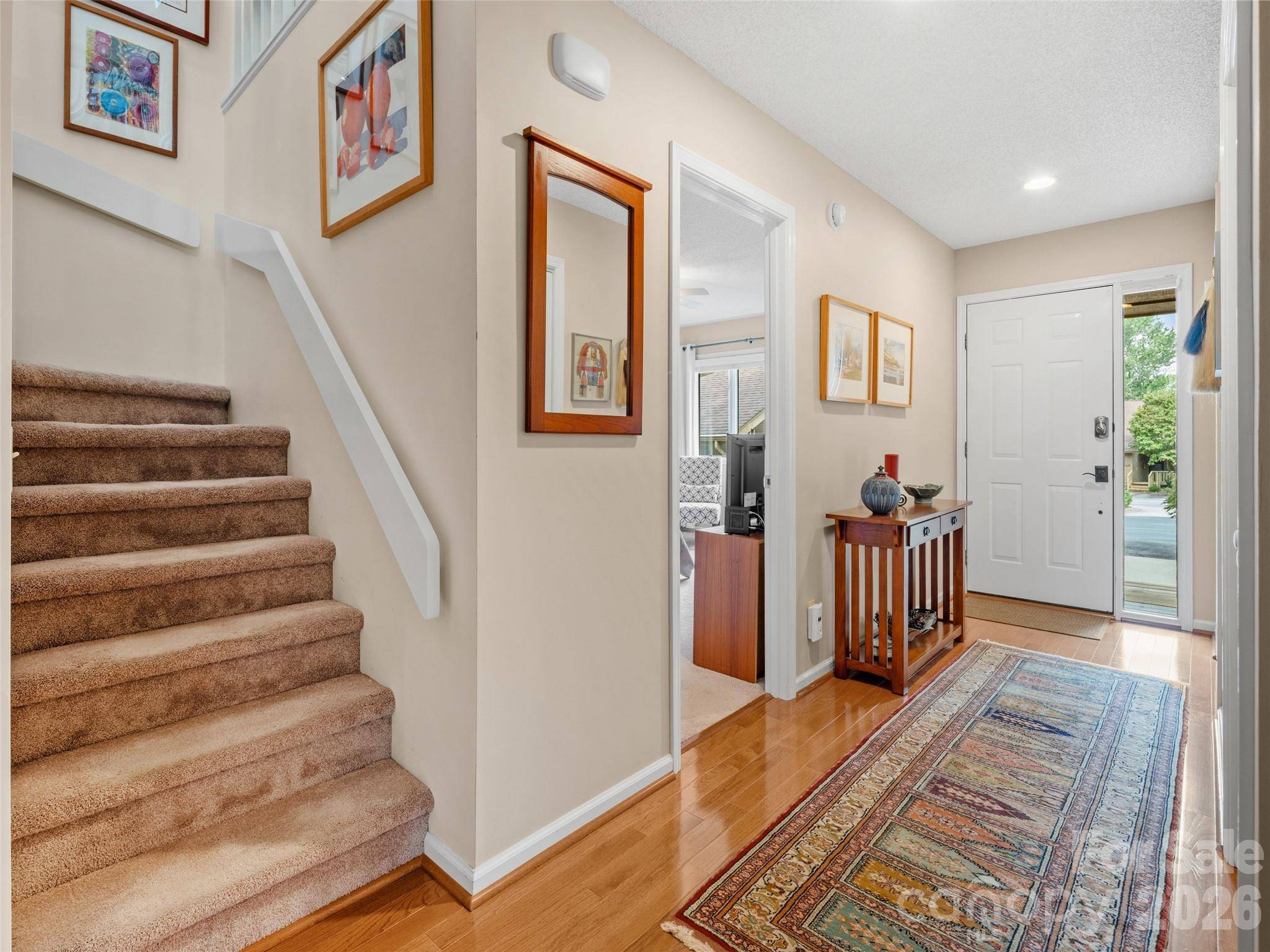405 Red Oak DR, Hendersonville, NC 28791