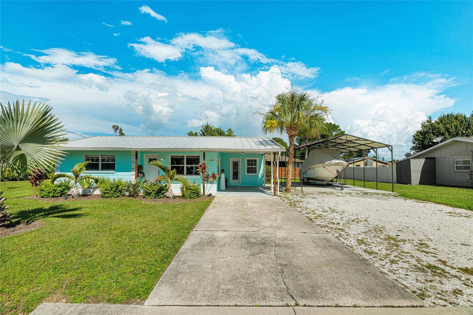 4519 BROOKSDALE DR, Sarasota, FL 34232