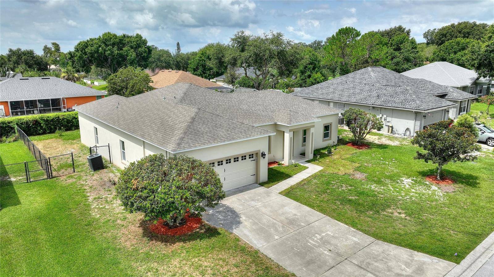 121 ALEXANDER ESTATES DR, Auburndale, FL 33823