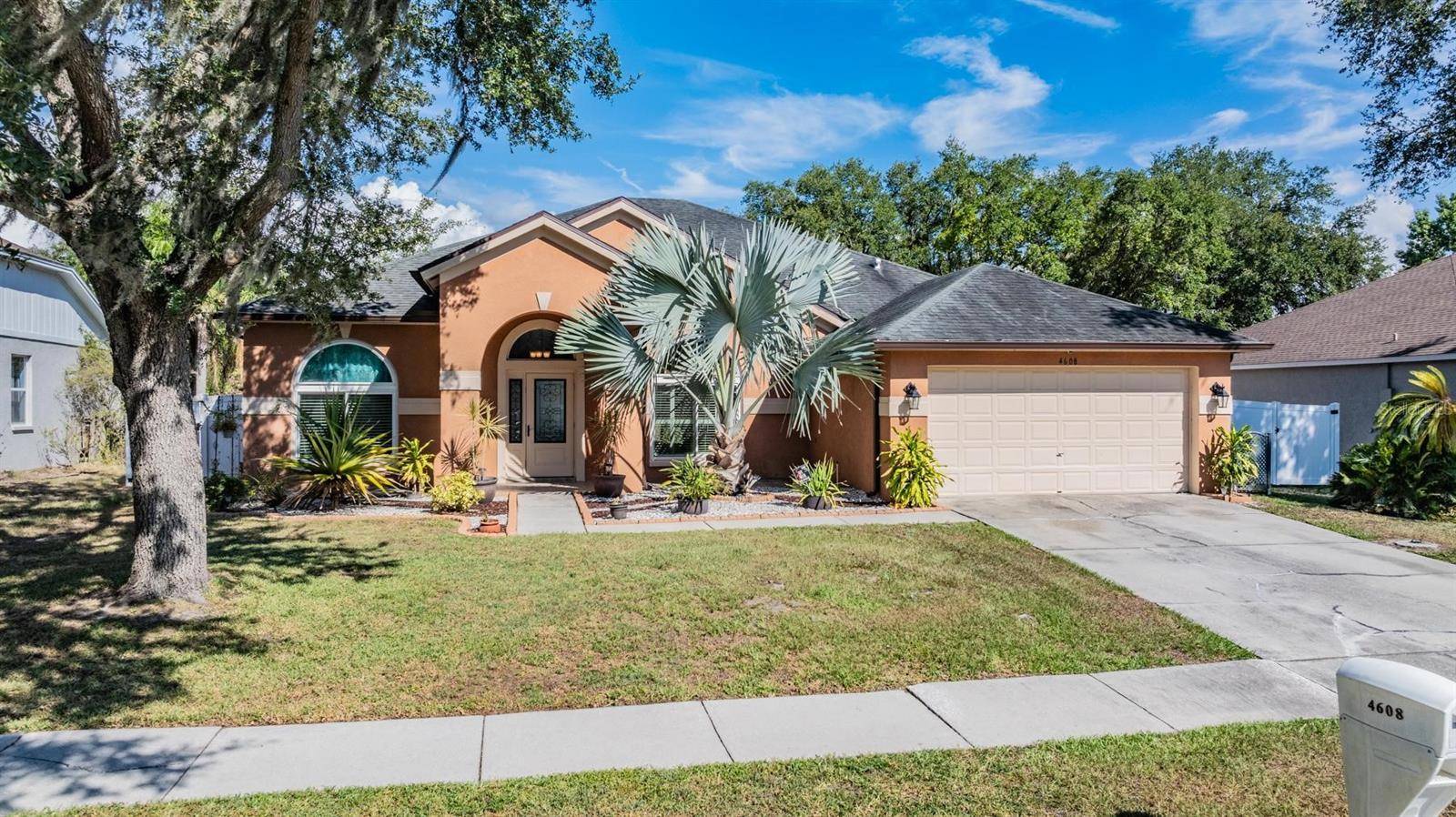 4608 GENTRICE DR, Valrico, FL 33596