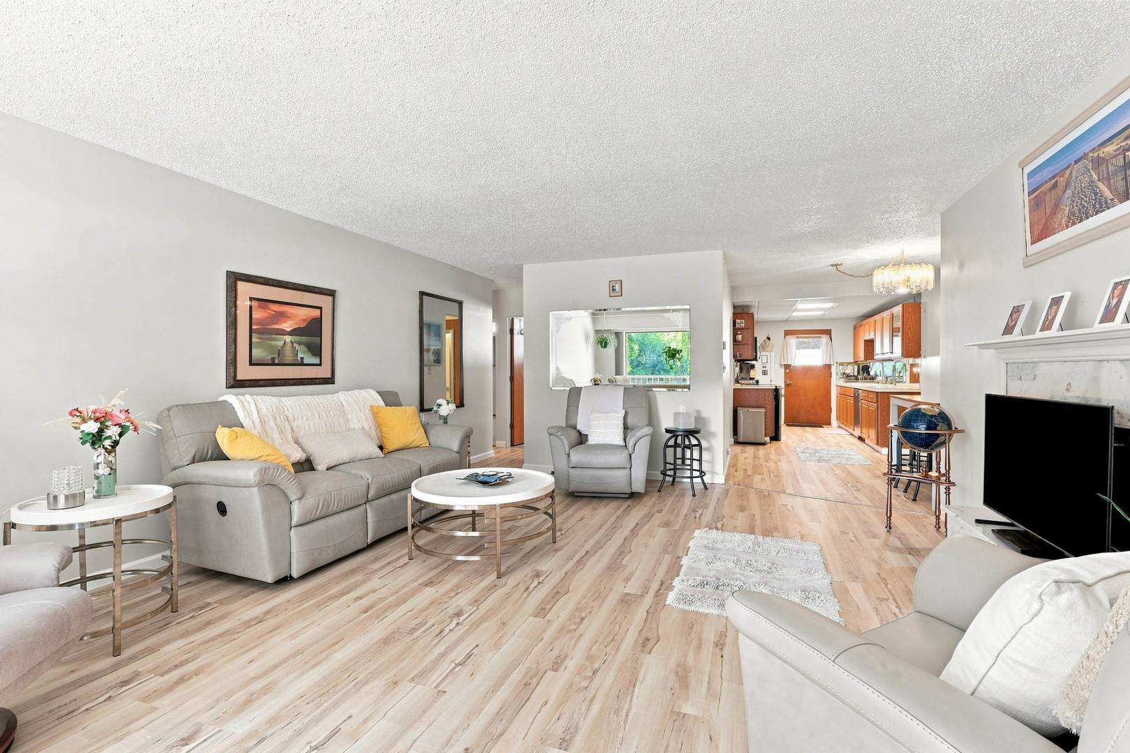 1104 Kimberly RD #803, Bettendorf, IA 52722