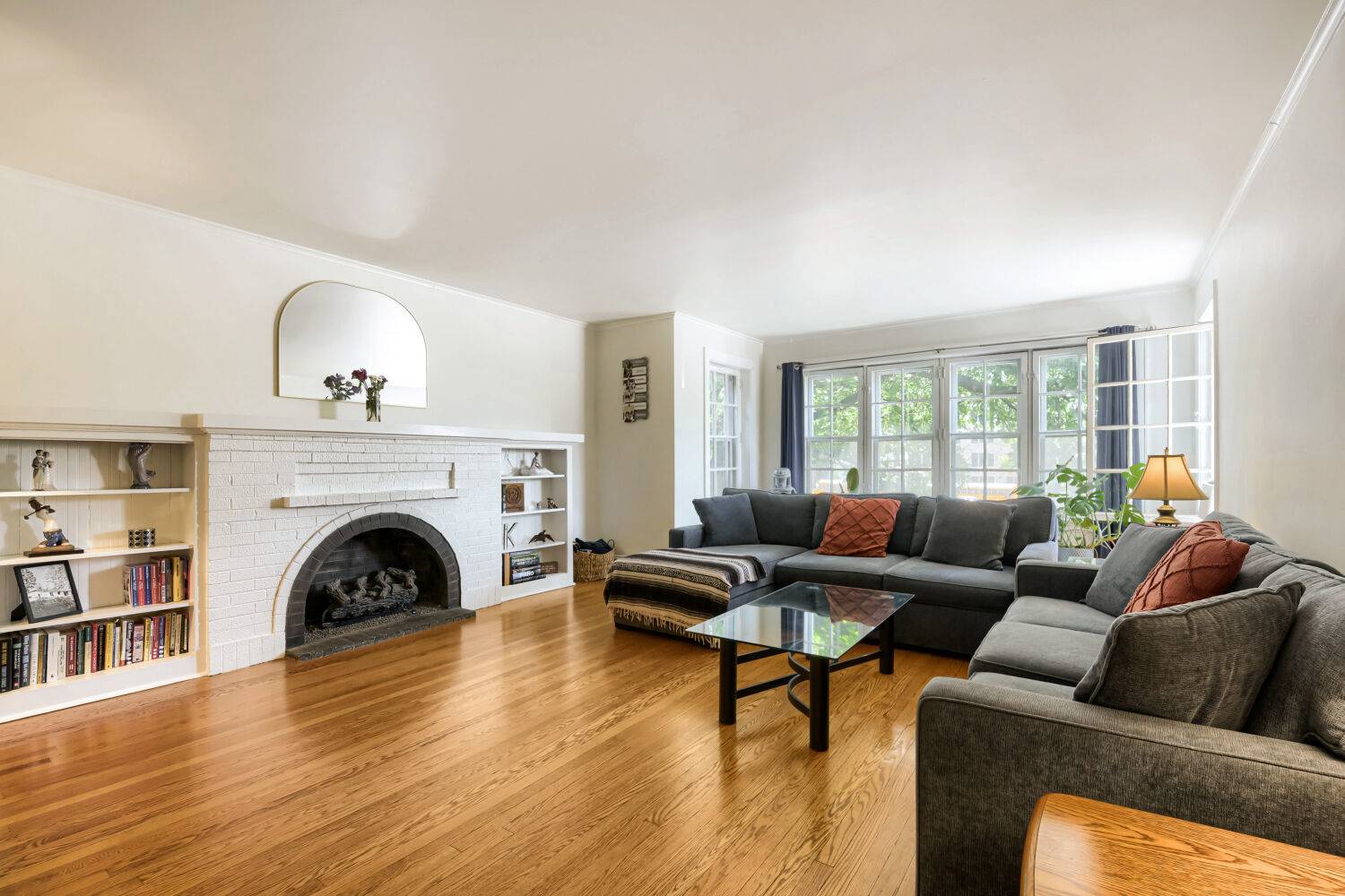 433 S East AVE #2S, Oak Park, IL 60302