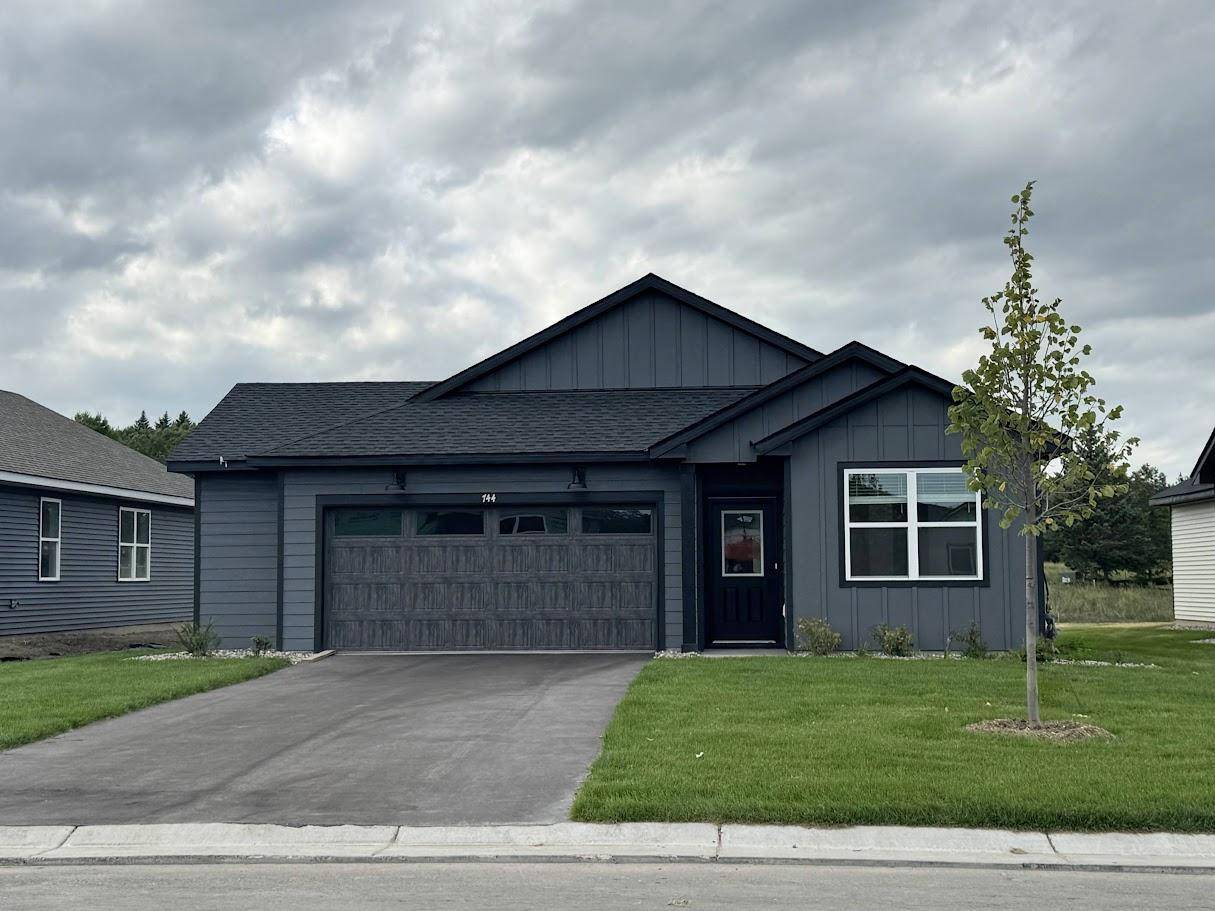 744 Vista CT, Hanover, MN 55341