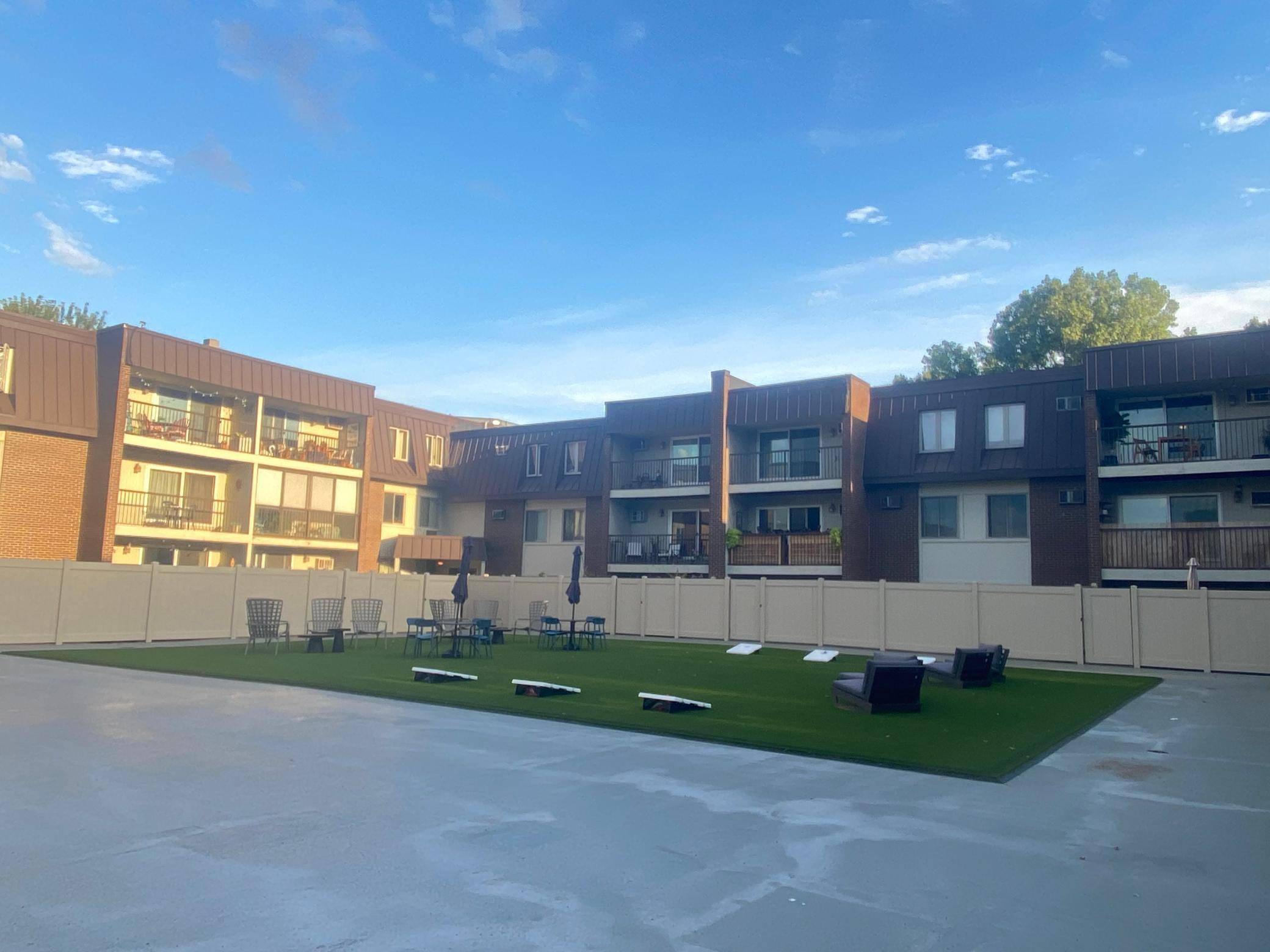 4820 Park Commons DR #137, Saint Louis Park, MN 55416