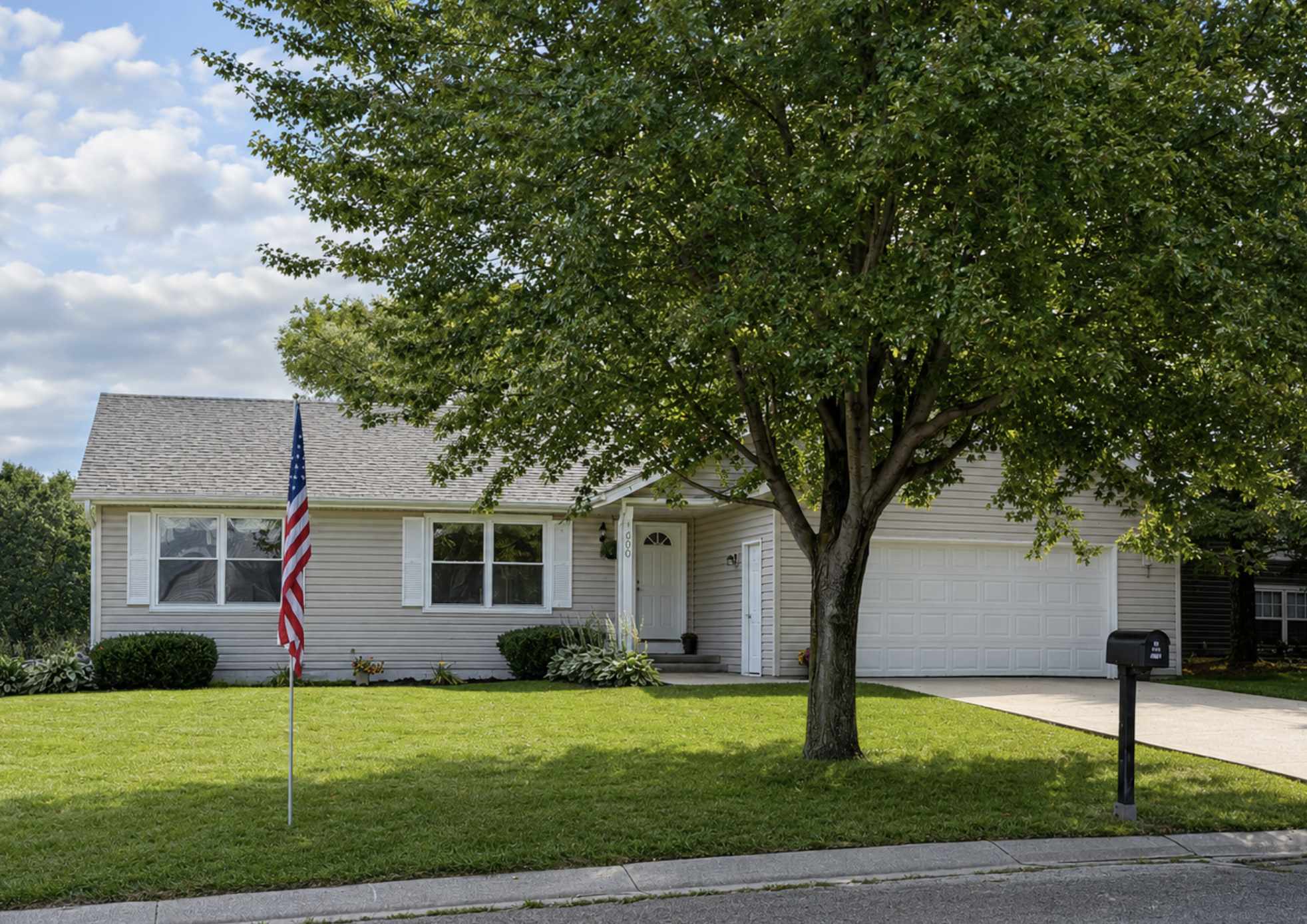 600 13th AVE NW, Kasson, MN 55944