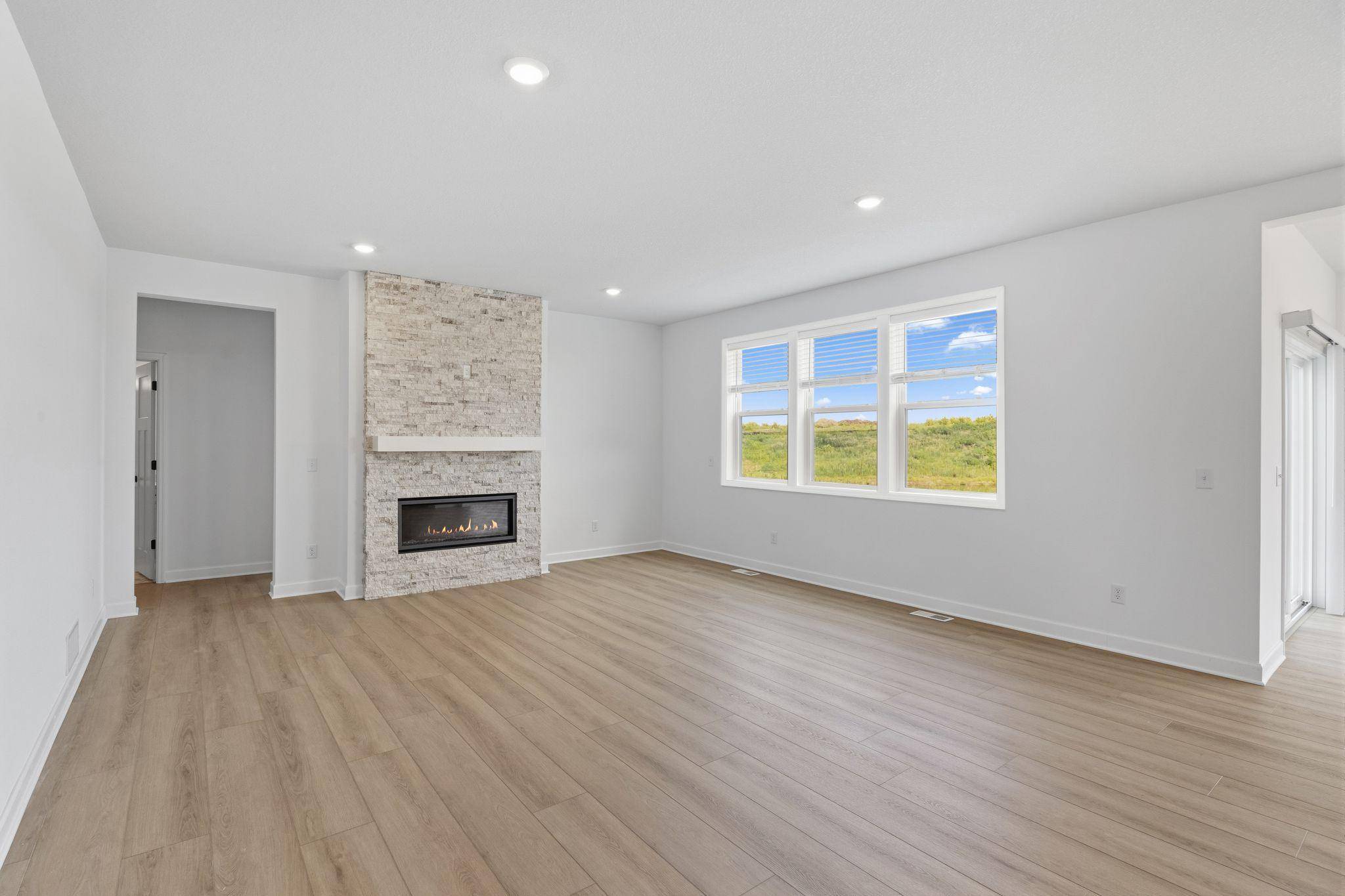 2714 Wood Duck TRL, Shakopee, MN 55379