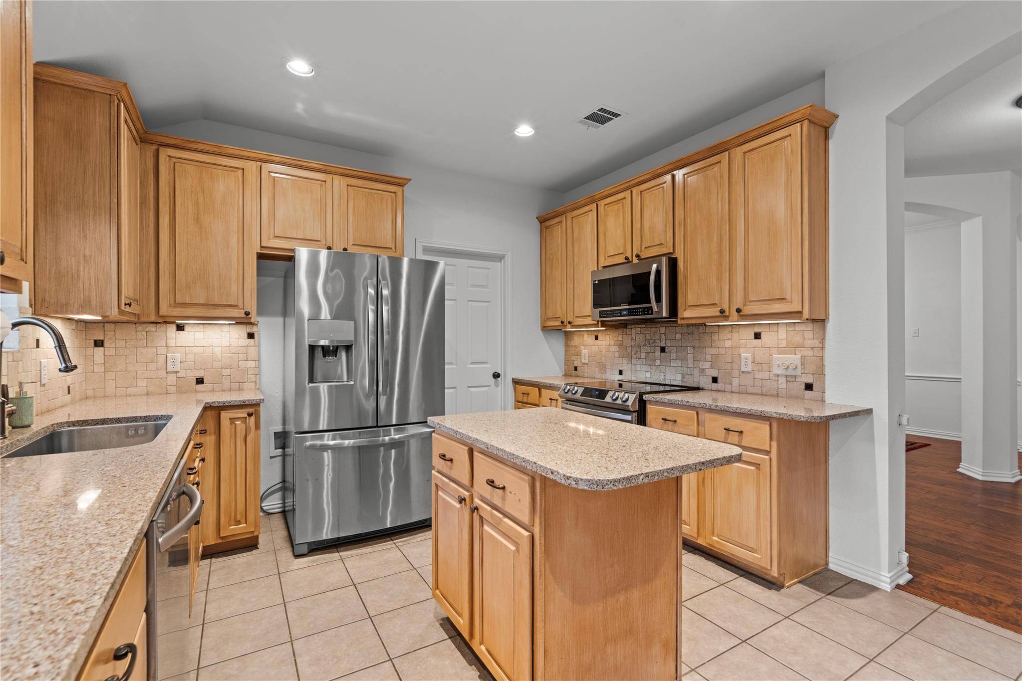 5405 Korth DR, Austin, TX 78749