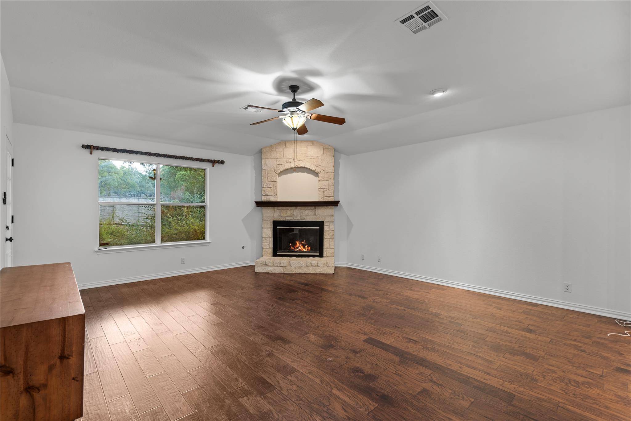 5405 Korth DR, Austin, TX 78749