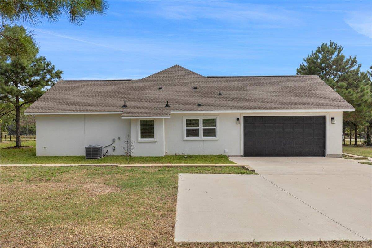 116 Brahman CT, Bastrop, TX 78602