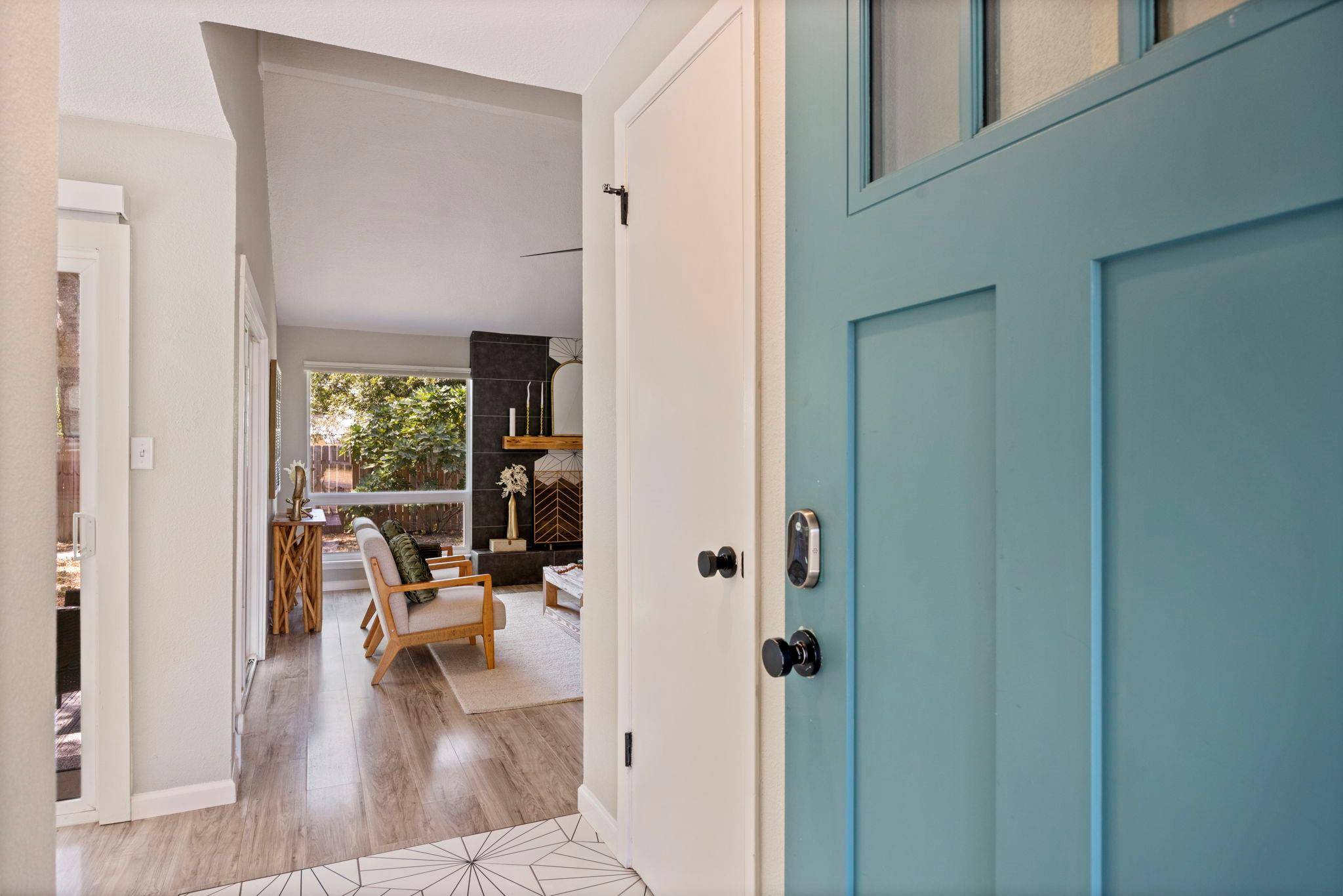 1115 Echo LN, Austin, TX 78745