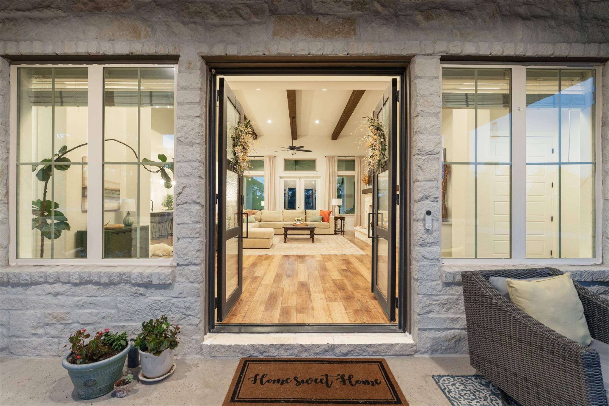 231 Gaucho WAY, Dripping Springs, TX 78620