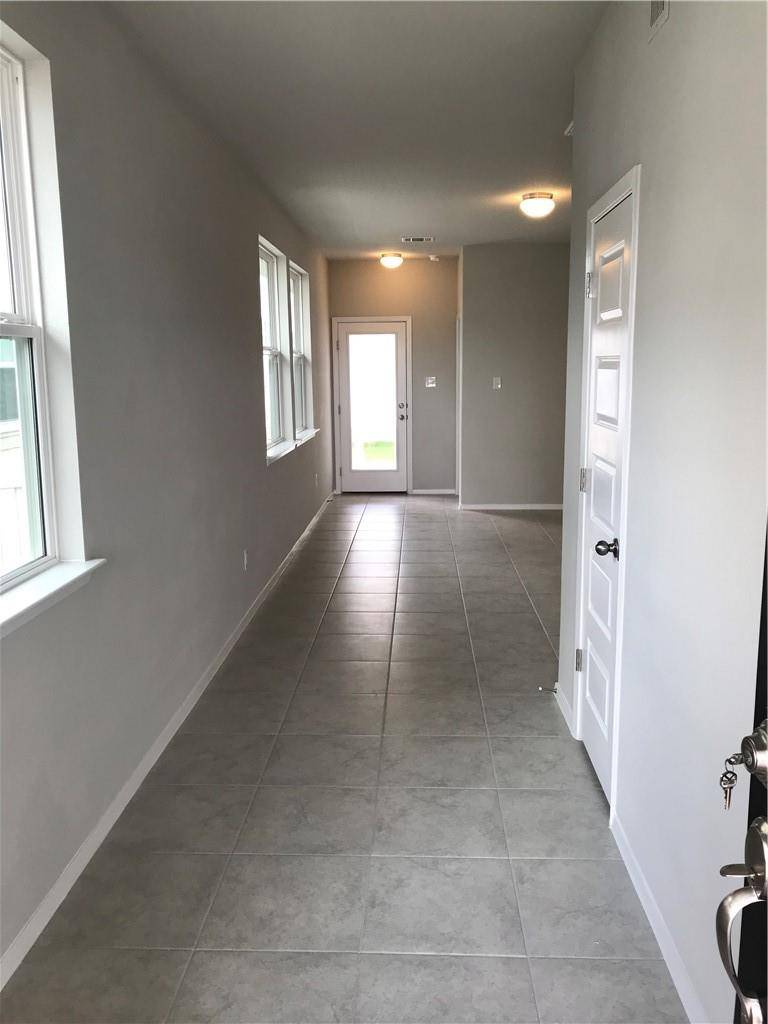 1353 Goforth RD, Kyle, TX 78640