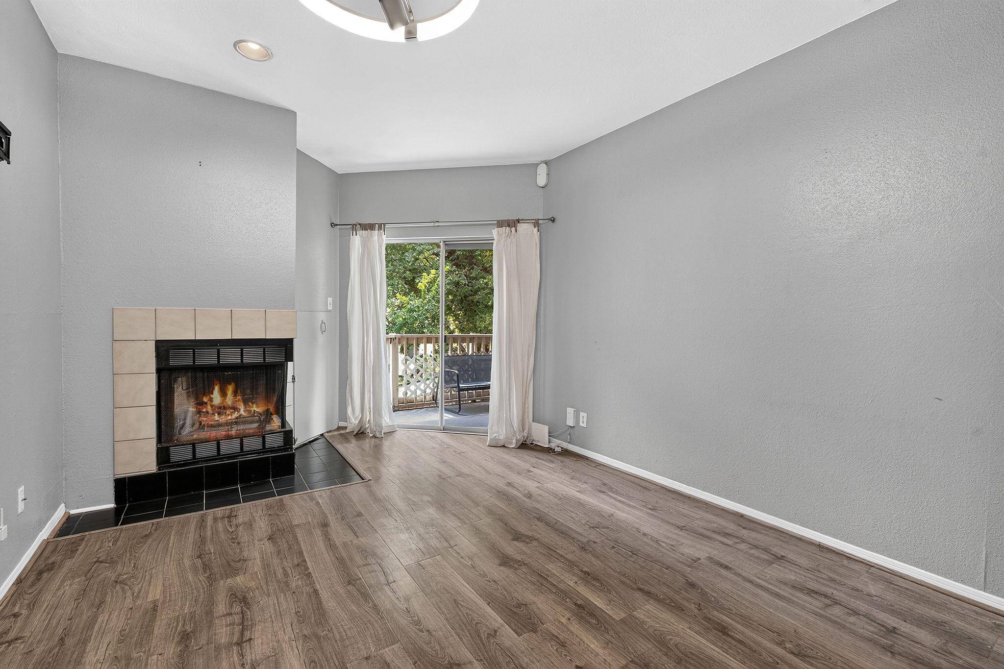 2450 Wickersham LN #704, Austin, TX 78741