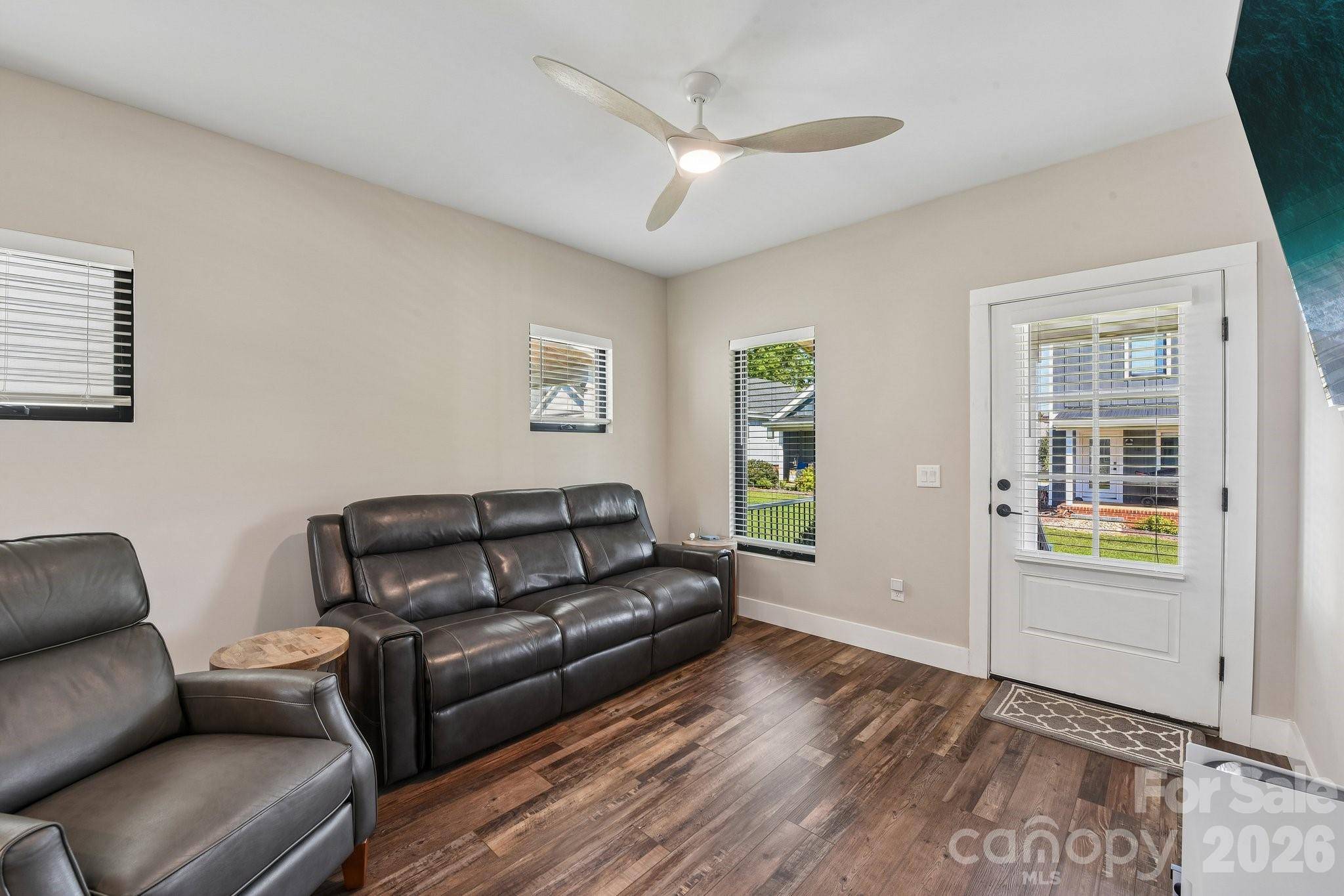 24 Cottage CT, Granite Falls, NC 28630