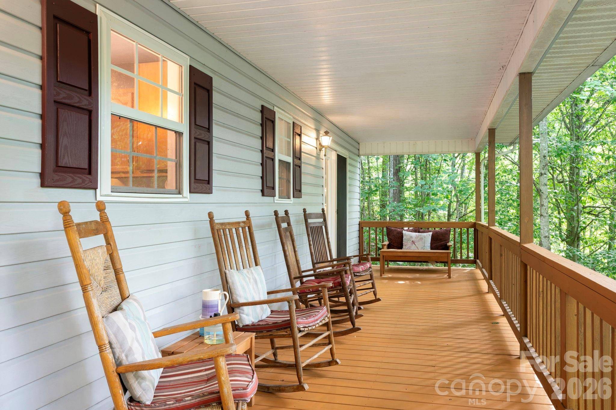 336 Hidden Creek LN, Burnsville, NC 28714