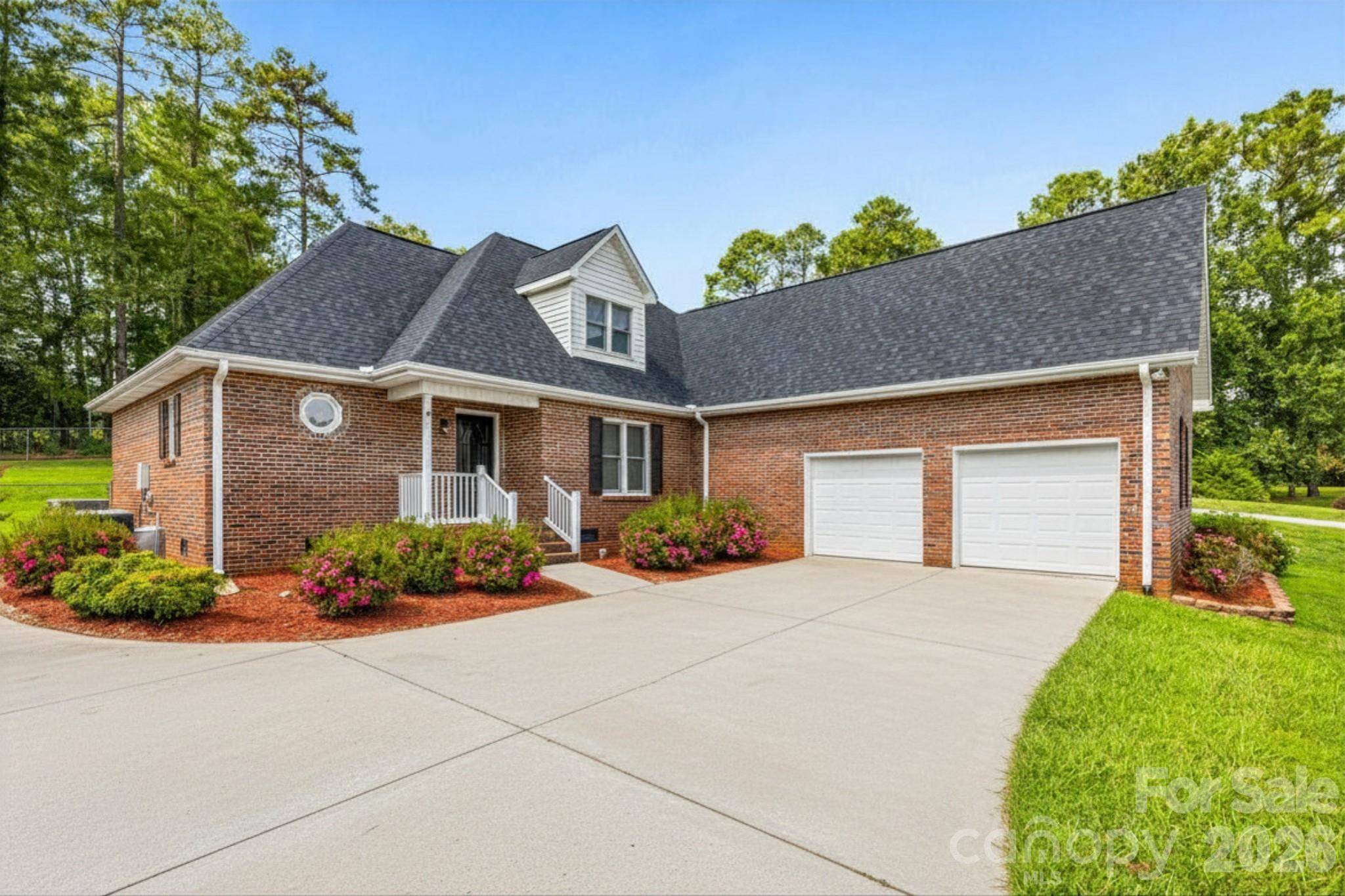 221 Nancy DR, Shelby, NC 28152