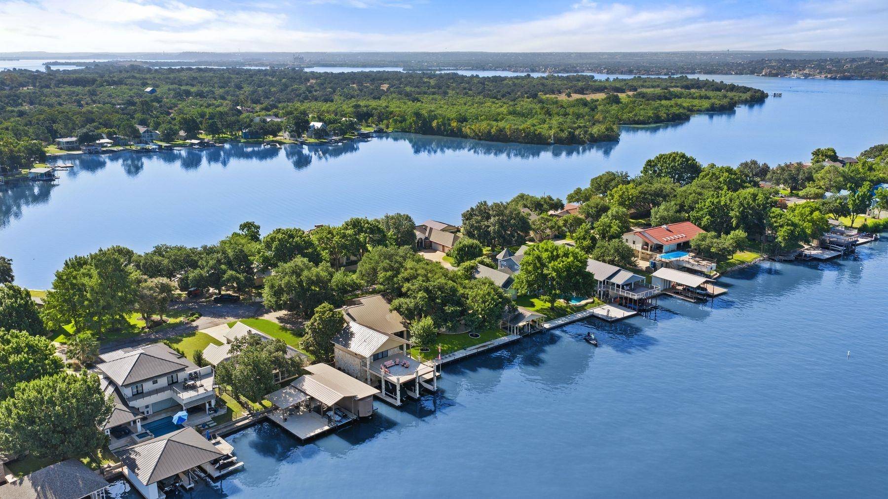 36 Beaver Island, Granite Shoals, TX 78654
