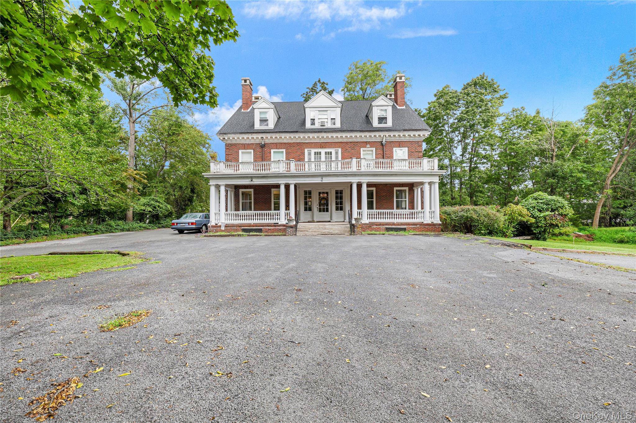 104 Hooker AVE, Poughkeepsie, NY 12601