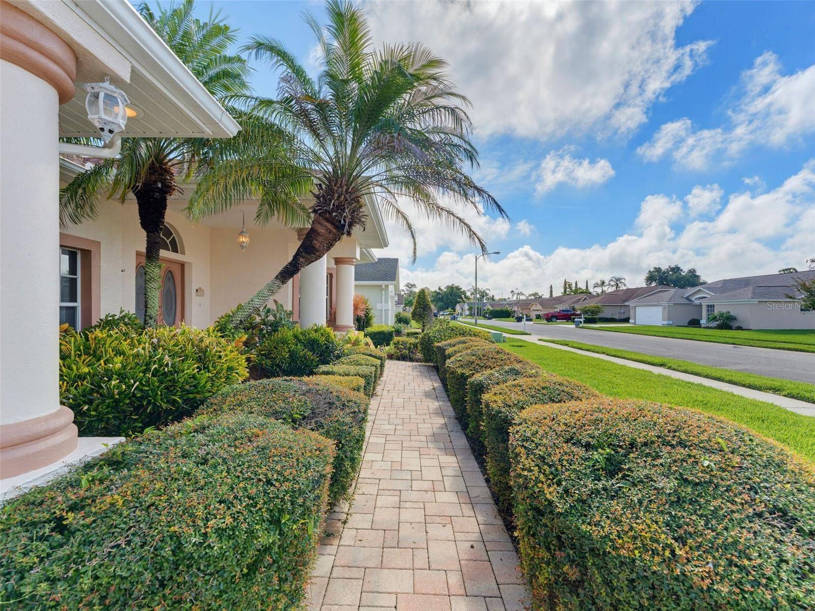8425 DANBURY LN, Hudson, FL 34667