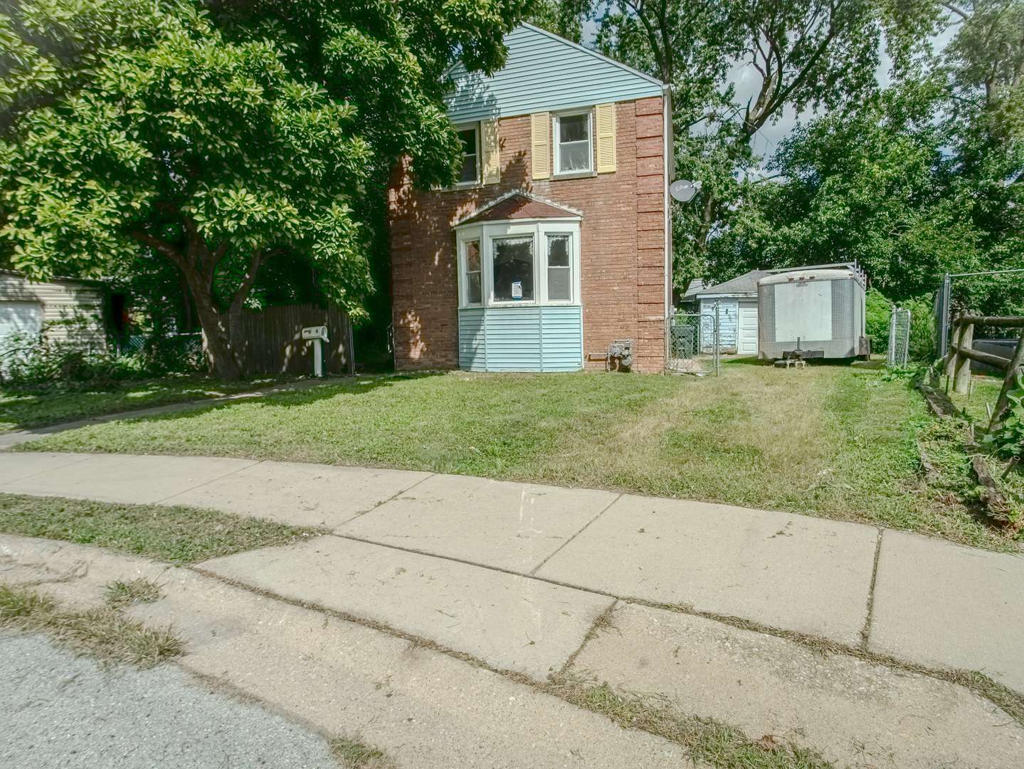 250 E 143rd ST, Dolton, IL 60419