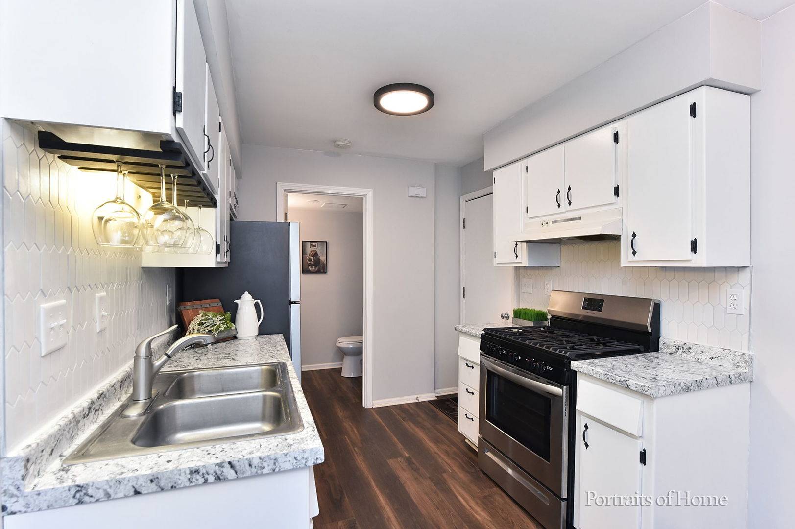 1618 Timber TRL #11C, Wheaton, IL 60189