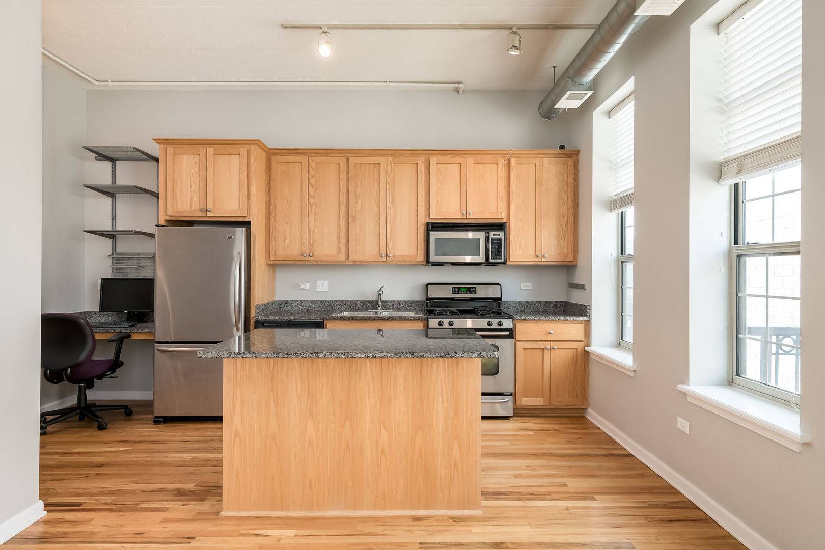 1919 S MICHIGAN AVE #403, Chicago, IL 60616