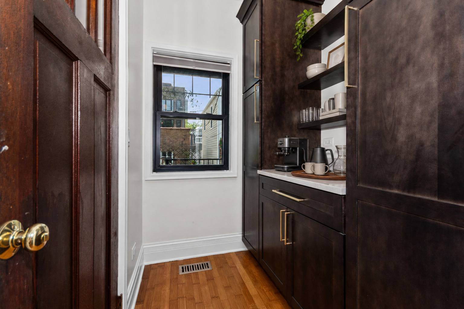1639 N Hudson AVE #1, Chicago, IL 60614