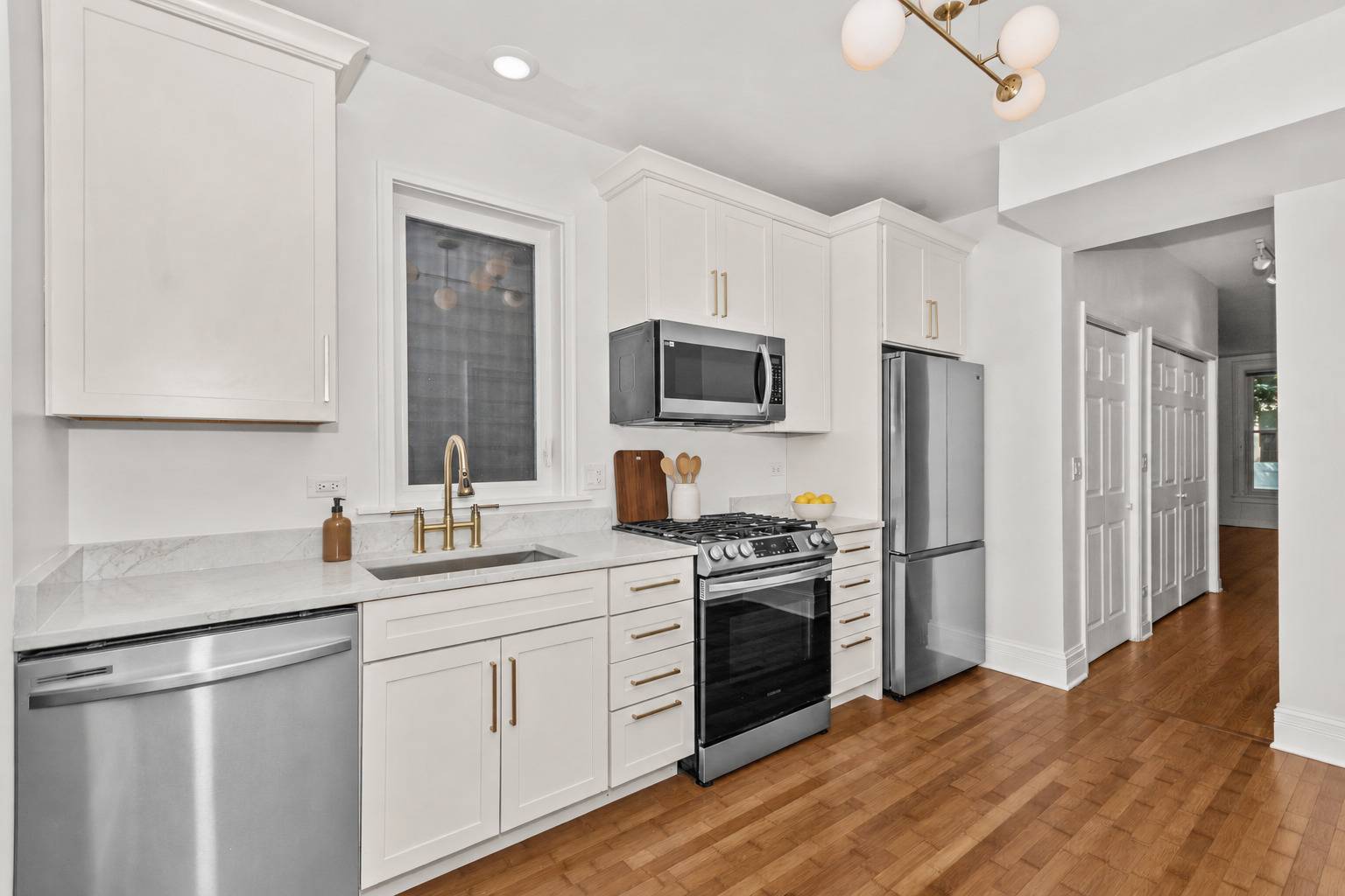 1639 N Hudson AVE #1, Chicago, IL 60614
