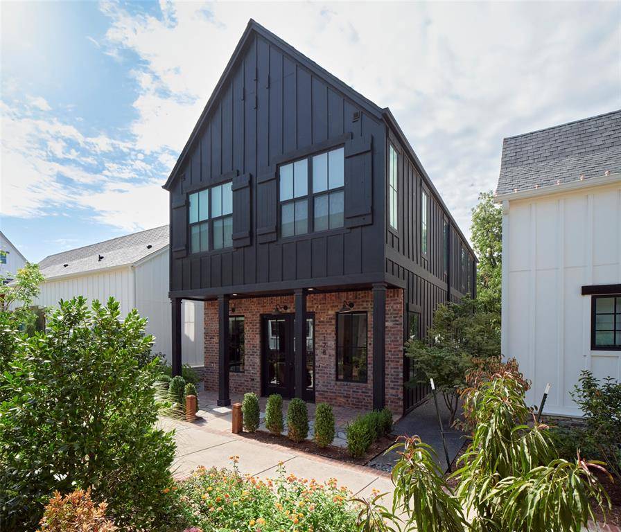 225 W 1st ST #128, Edmond, OK 73003
