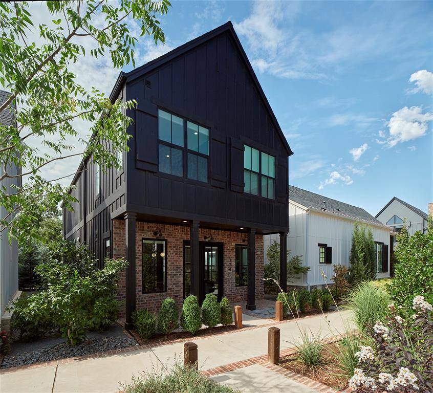 225 W 1st ST #128, Edmond, OK 73003