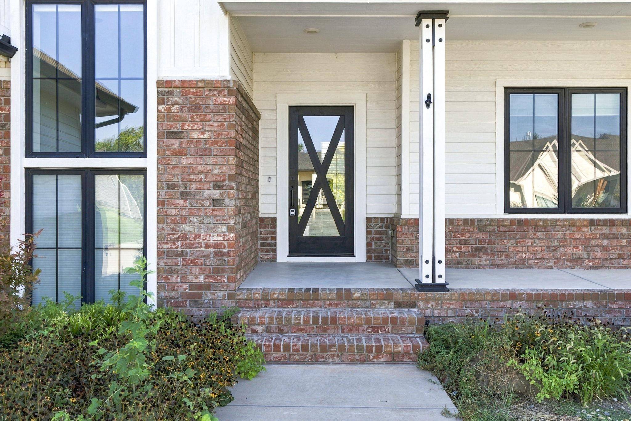 1502 N Shadow Rock Dr, Andover, KS 67002