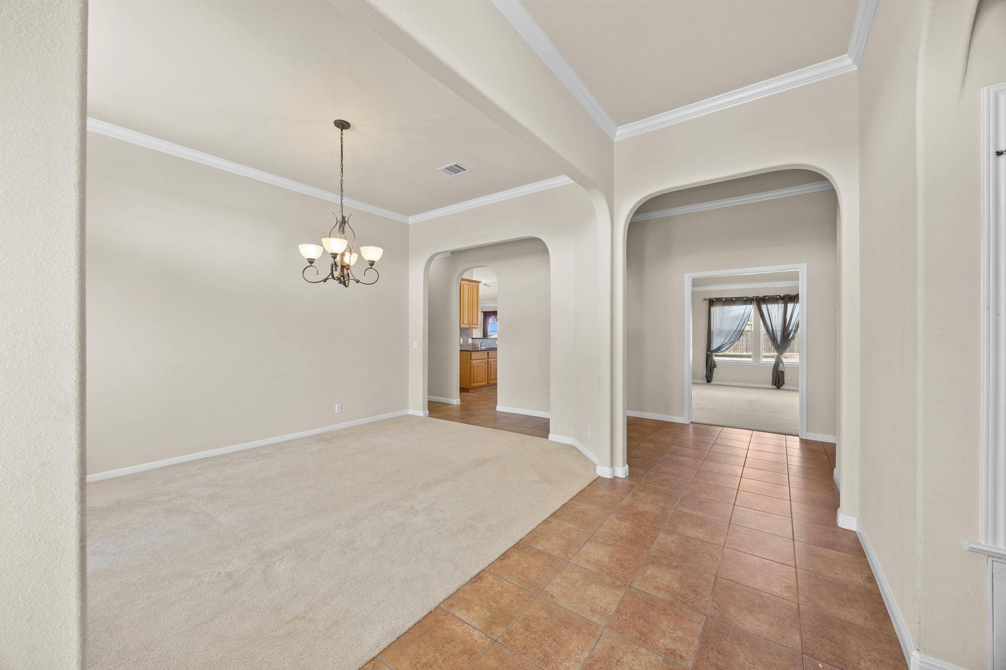 104 S Buckboard, Liberty Hill, TX 78642
