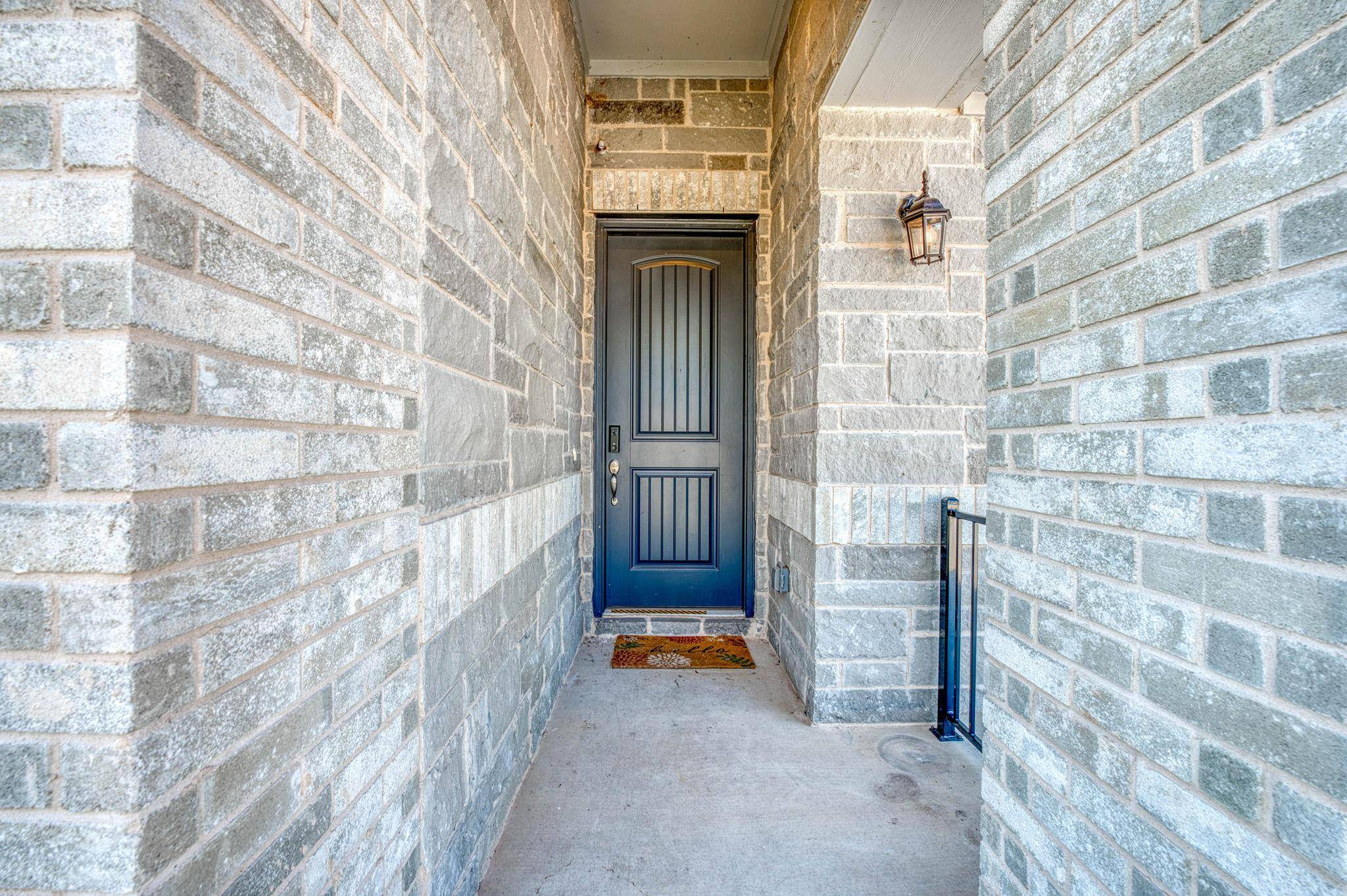121 Plumbago LN, Marble Falls, TX 78654