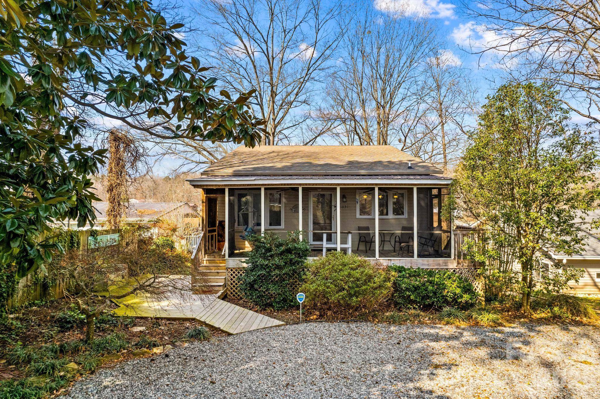 1331 Hickory Point DR, Lexington, NC 27292