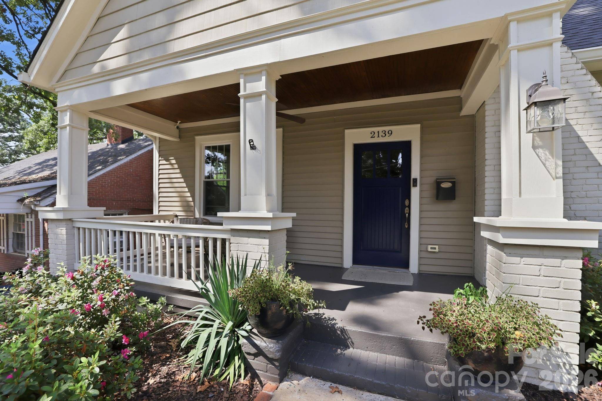 2139 Wilmore DR, Charlotte, NC 28203