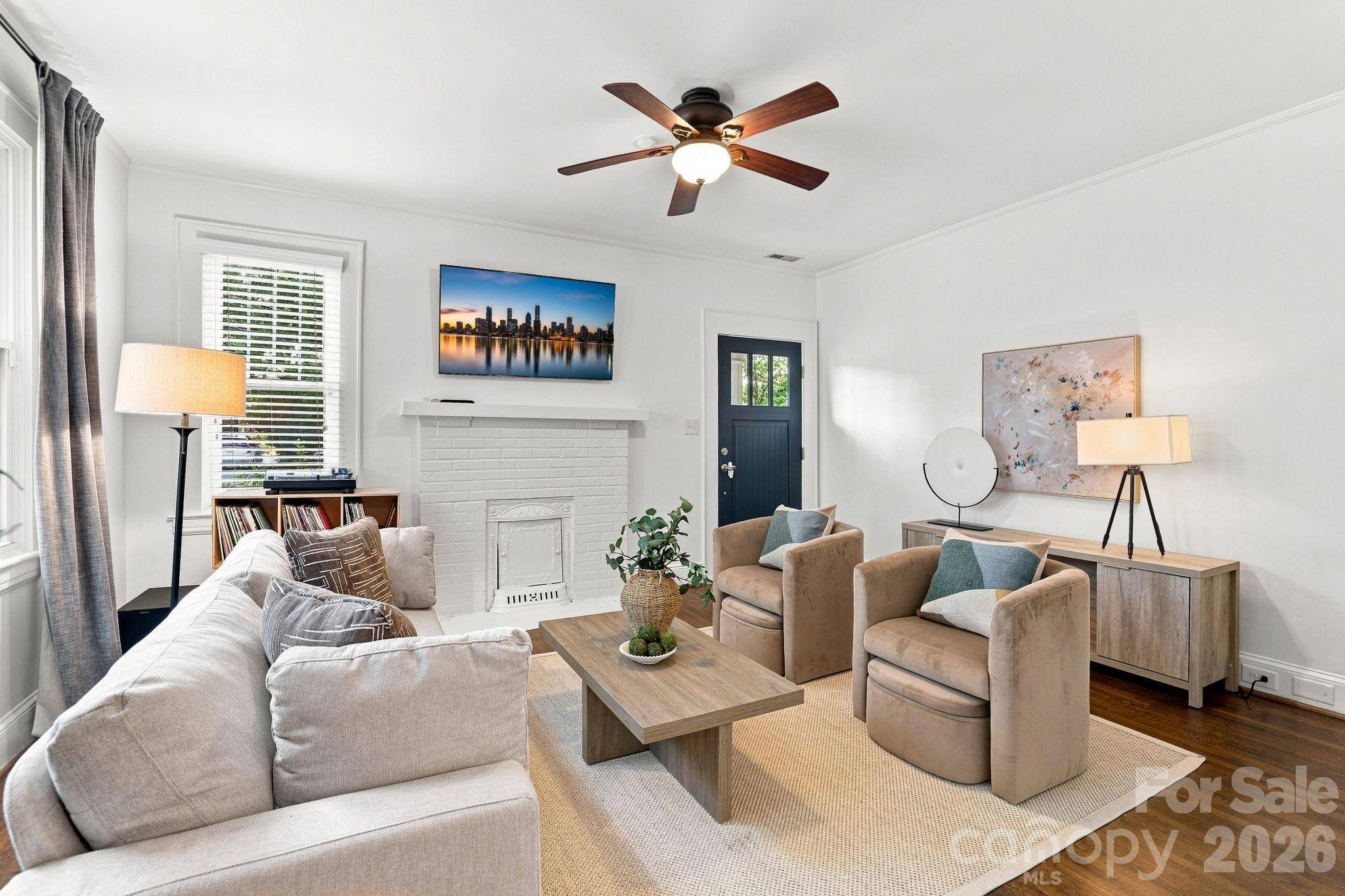2139 Wilmore DR, Charlotte, NC 28203
