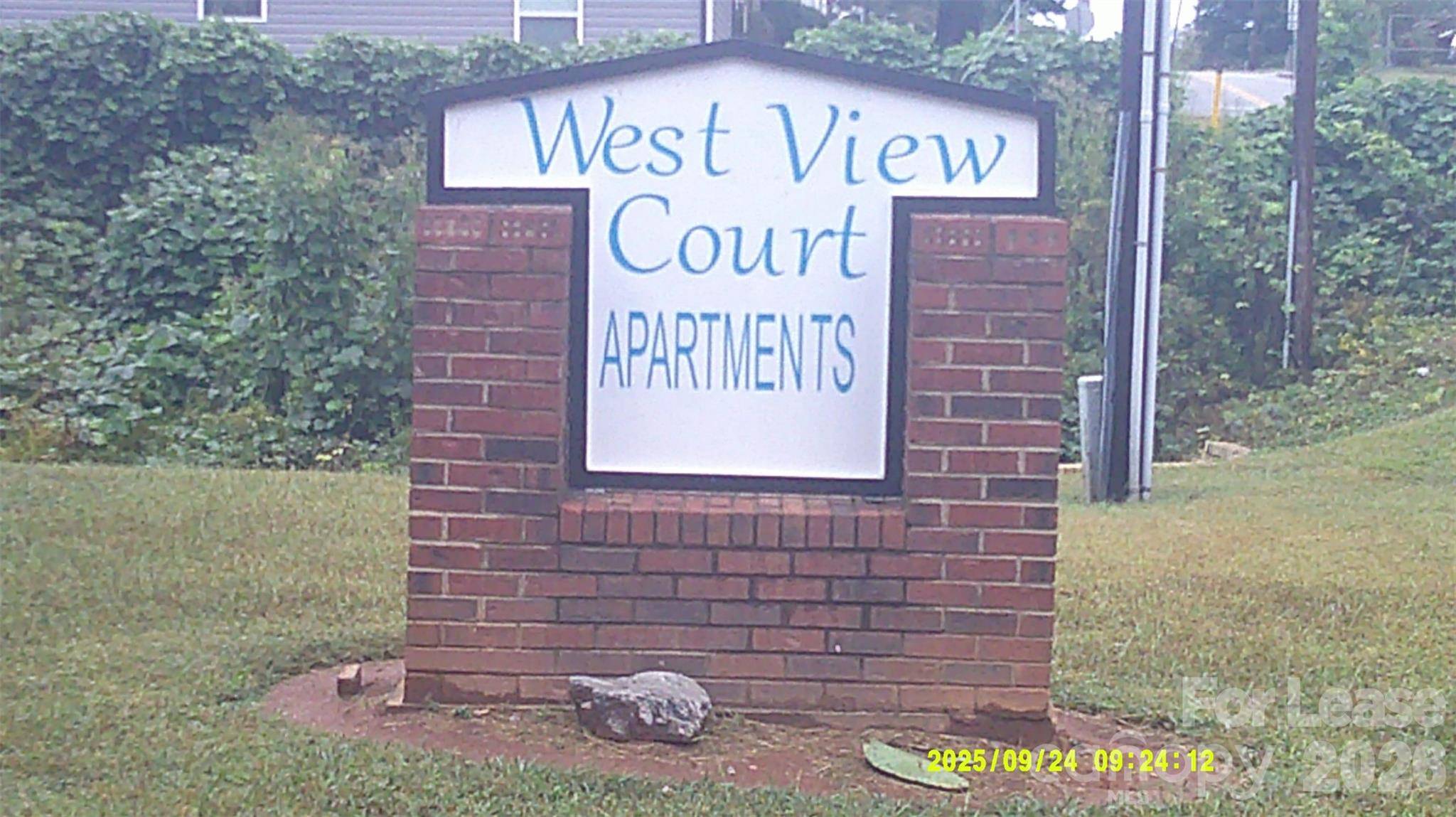 1338 7th AVE SW, Hickory, NC 28602