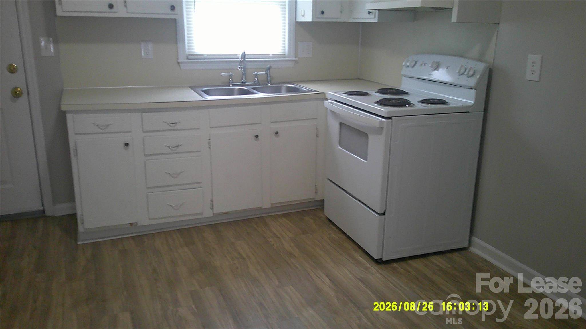 1338 7th AVE SW, Hickory, NC 28602